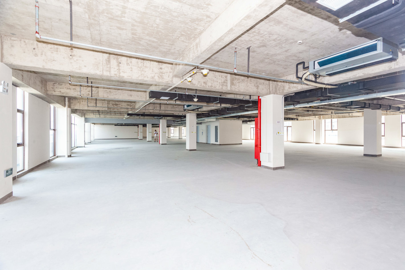 浦江智地精品商务园闵行 浦江智地精品商务园 1834平米 简装修