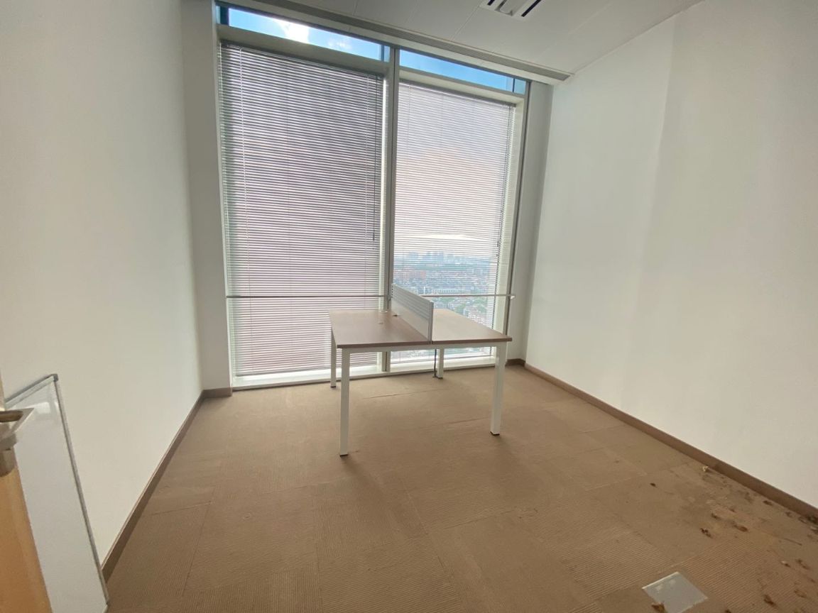 万源城开中心闵行 万源城开中心 310平米 精装修