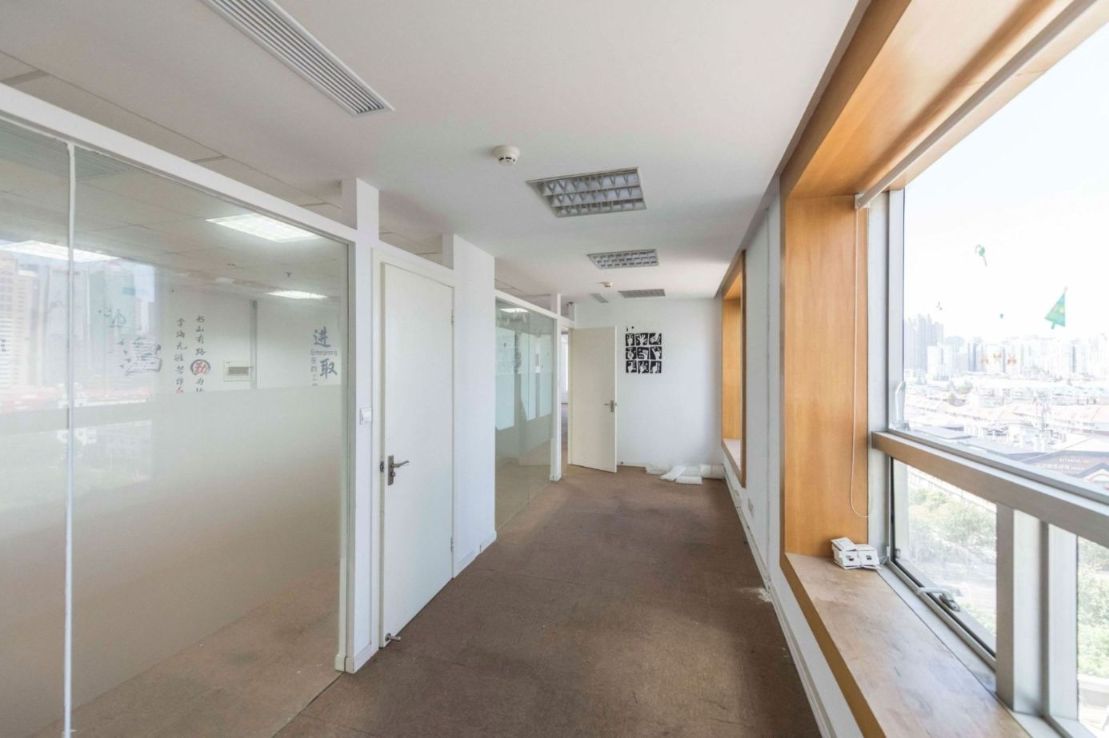 中油大厦浦东 中油大厦 312平米 简装修