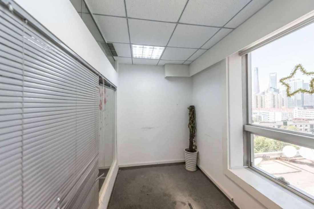 中油大厦浦东 中油大厦 225平米 精装修