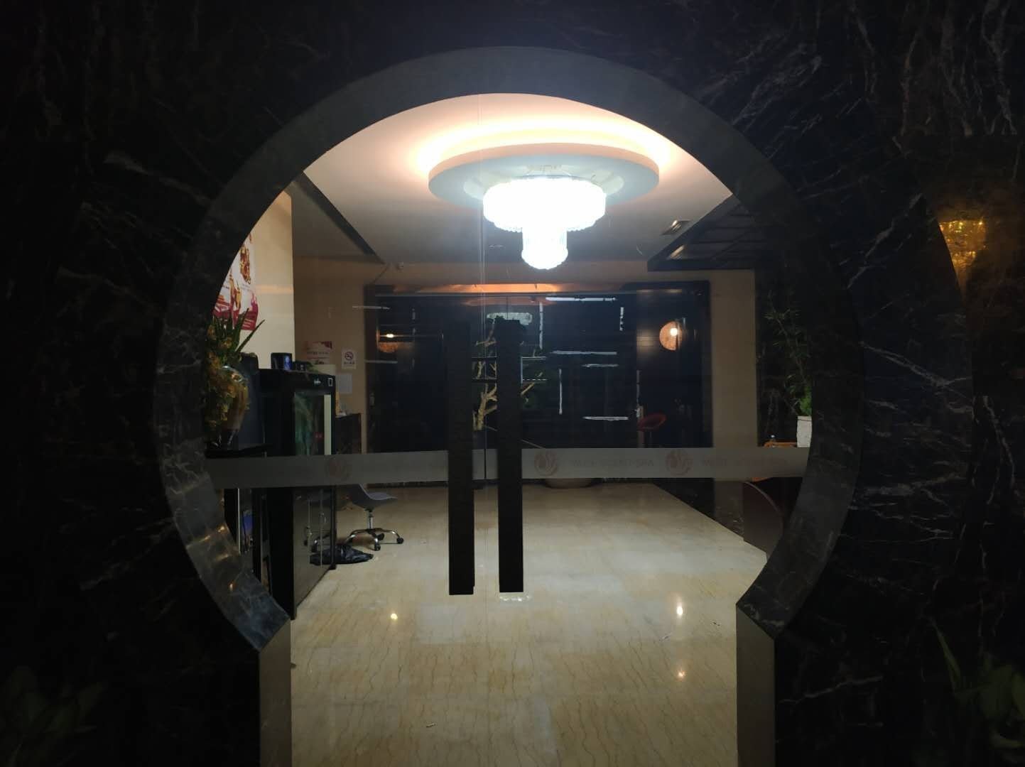 中油大厦浦东 中油大厦 1350平米 简装修