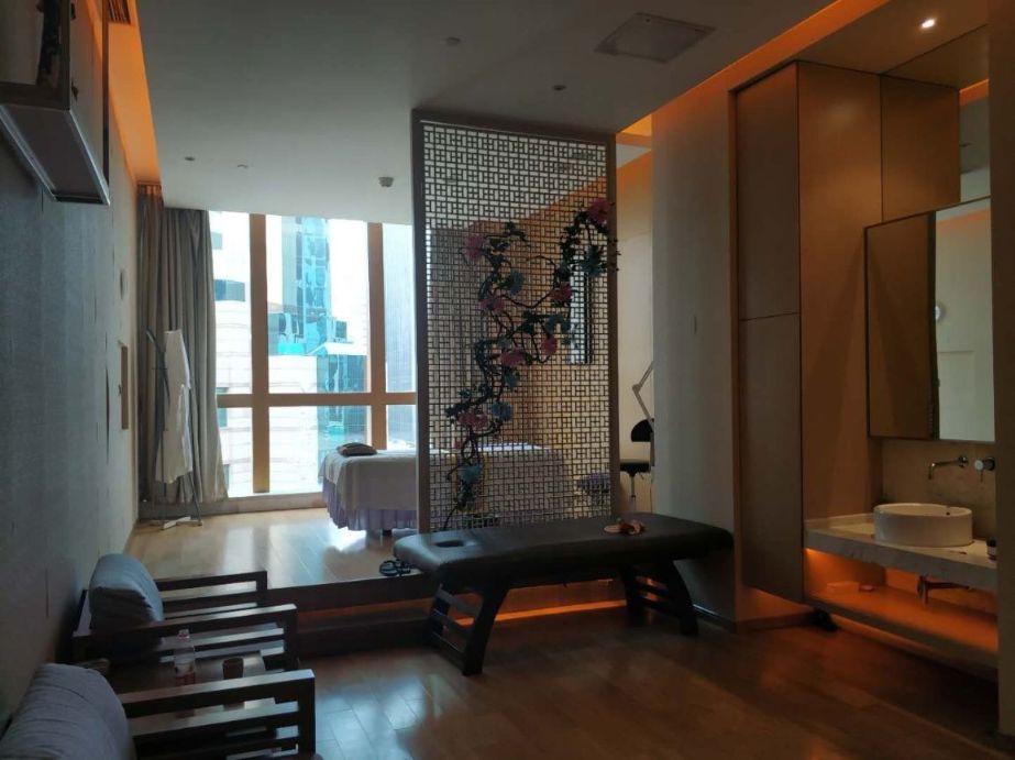 中油大厦浦东 中油大厦 1350平米 简装修