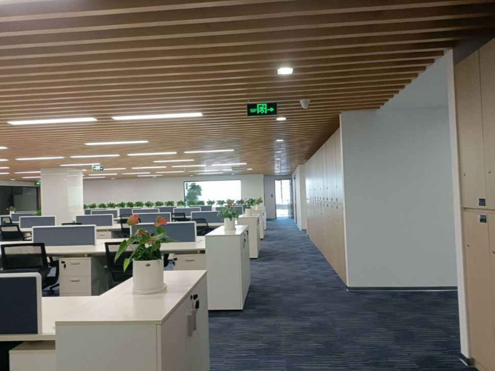 新漕河泾国际商务中心徐汇 新漕河泾国际商务中心 719平米 中等装修