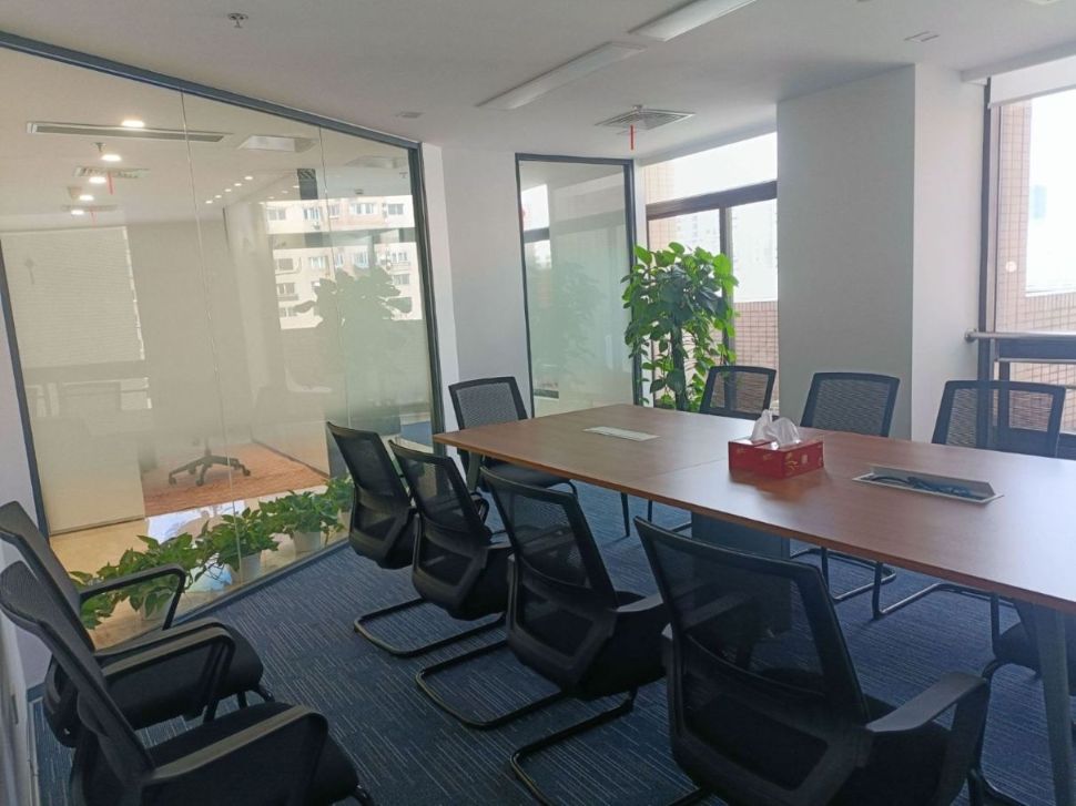 新漕河泾国际商务中心徐汇 新漕河泾国际商务中心 719平米 中等装修