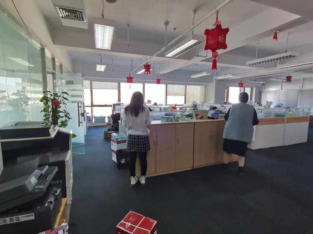 金沙商务广场普陀 金沙商务广场 305平米 简装修