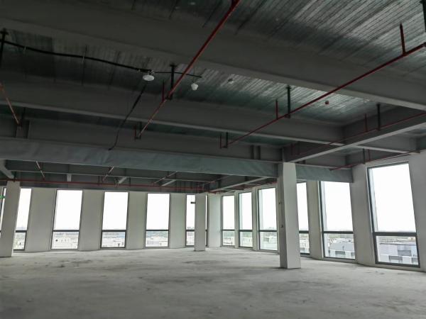 ZEMP总部园1500平米办公室出租-租金价格3.20元/m²/天