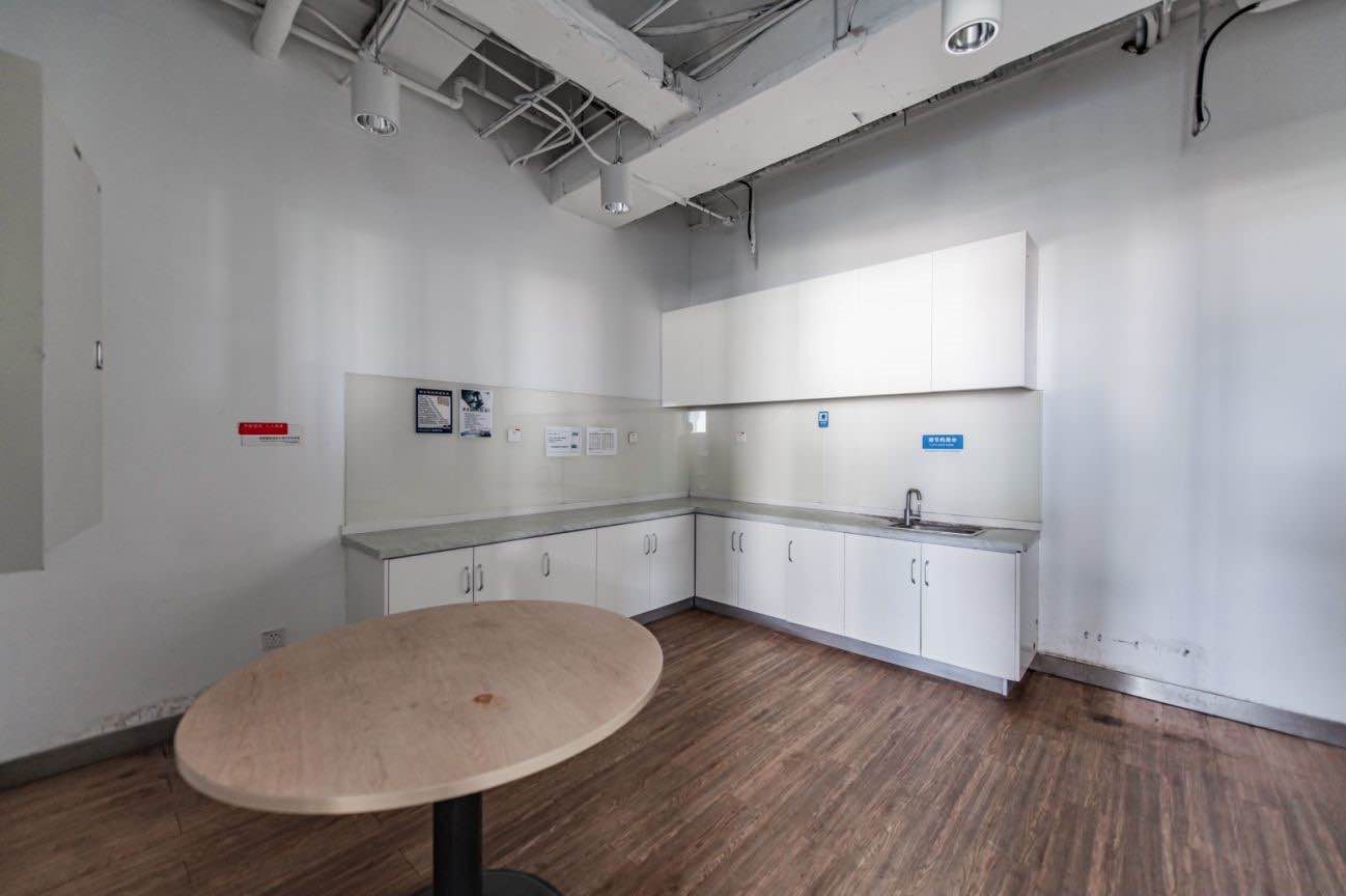 金桥万创中心浦东 金桥万创中心 1420平米 精装修