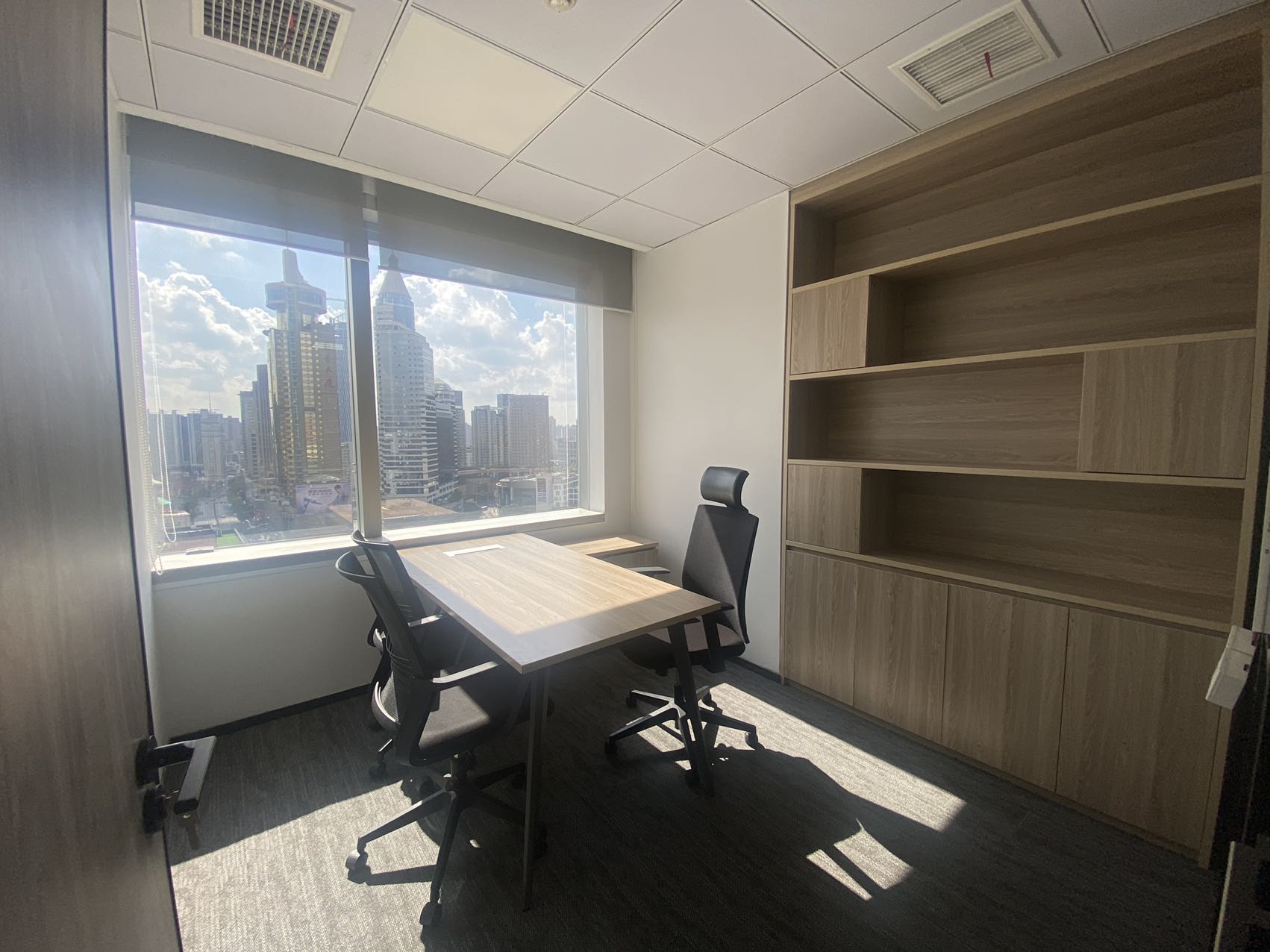 港陆广场黄浦 港陆广场 426平米 精装修