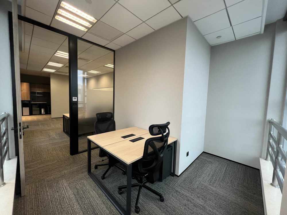 日月光中心黄浦 日月光中心 135平米 简装修