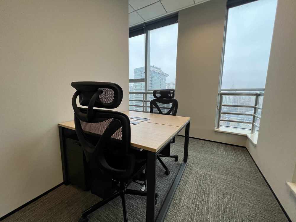 日月光中心黄浦 日月光中心 135平米 简装修