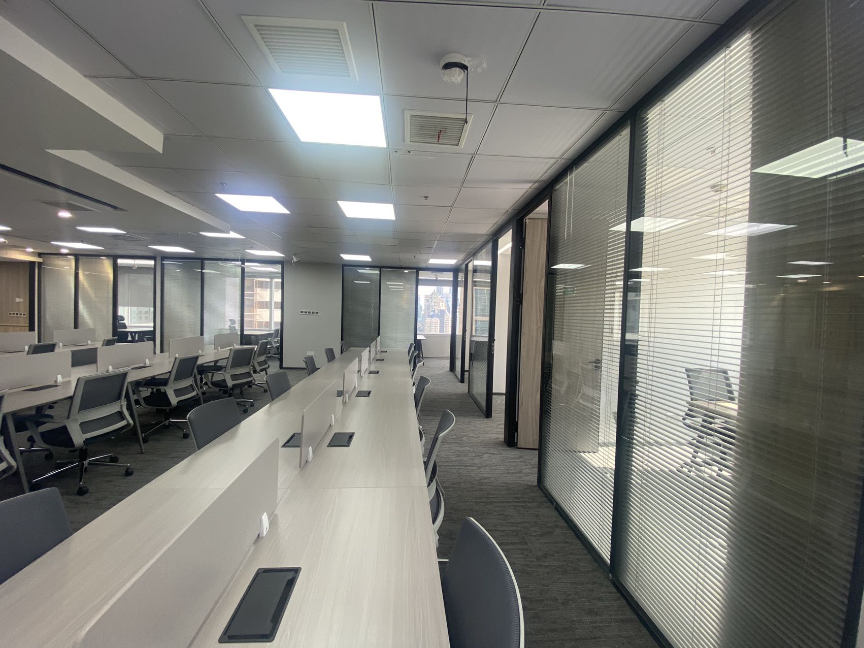 港陆广场黄浦 港陆广场 426平米 精装修