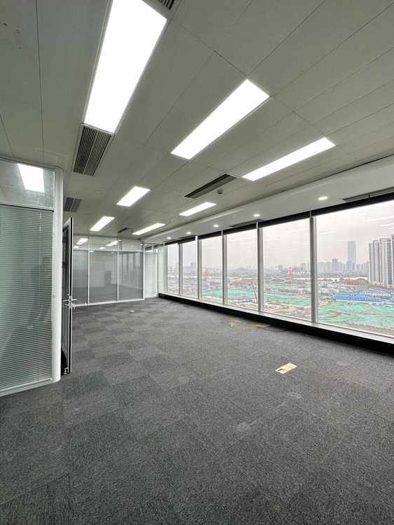 上海绿地中心徐汇 上海绿地中心 199平米 精装修