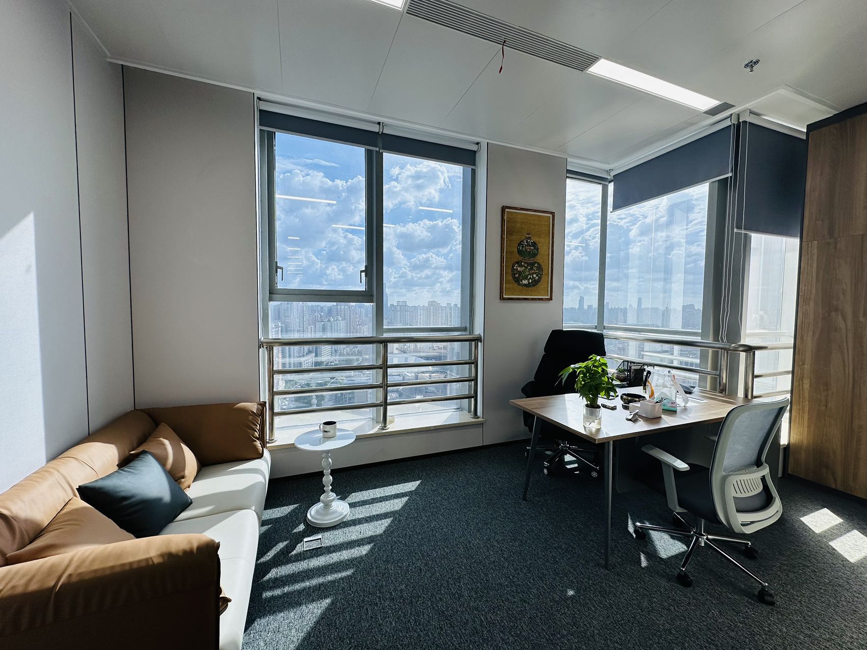 日月光中心黄浦 日月光中心 300平米 精装修