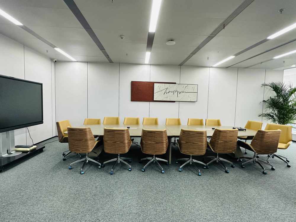 日月光中心黄浦 日月光中心 300平米 精装修