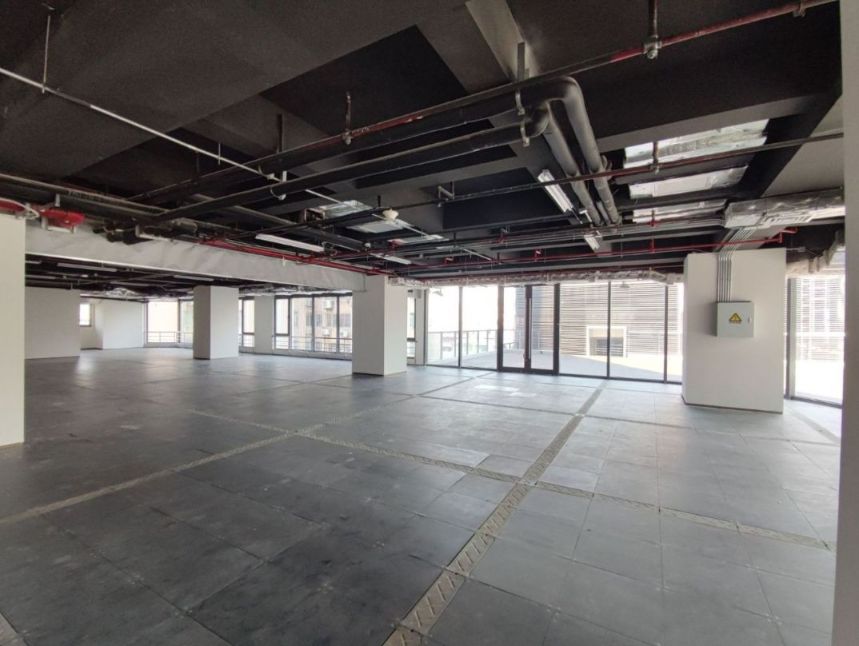 SOHO天山广场长宁 SOHO天山广场 2650平米 精装修