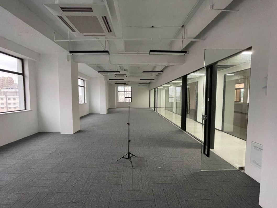 圣骊创意园120平米办公室出租-租金价格3.50元/m²/天