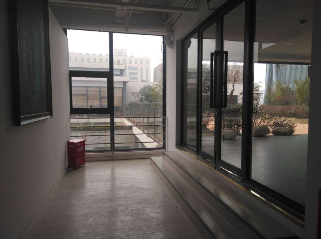 潮泰创意园1500平米办公室出租-租金价格3.20元/m²/天