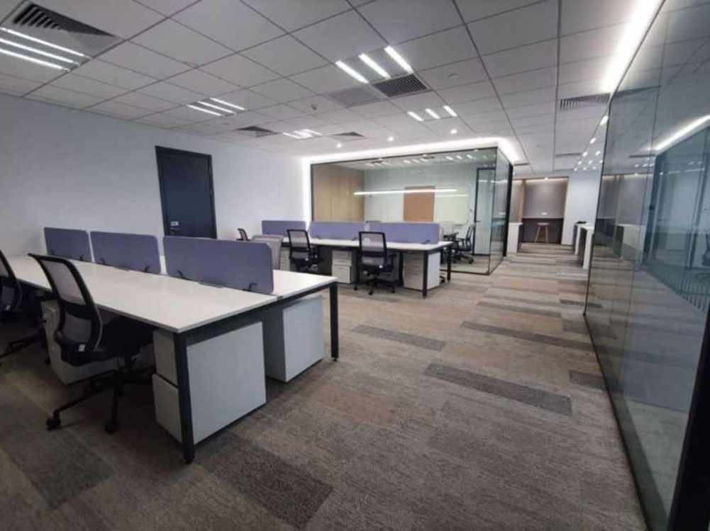 浦发大厦浦东 浦发大厦 357平米 精装修