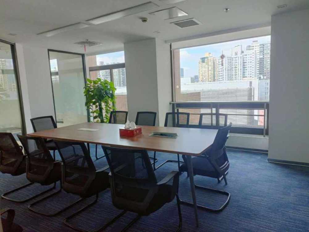 青松城大酒店商务楼徐汇 青松城大酒店商务楼 960平米 精装修