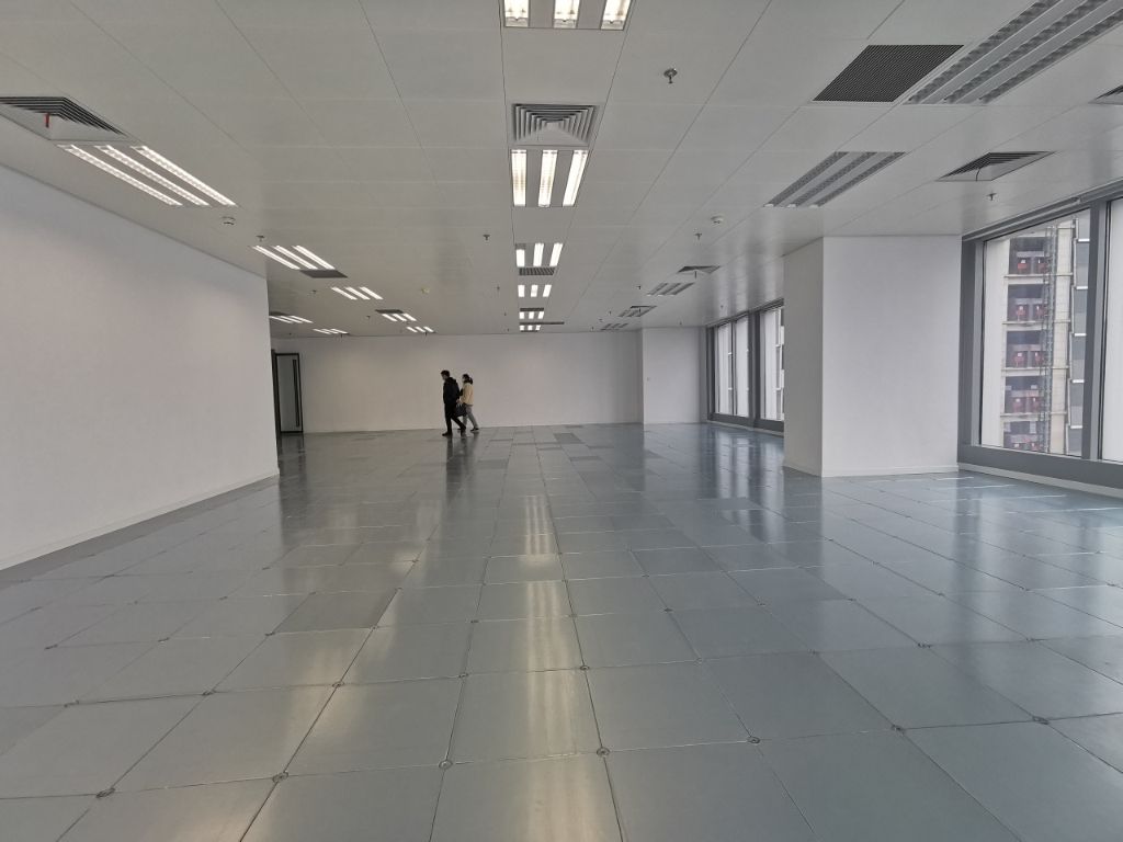 高尚领域2100平米办公室出租-租金价格4.50元/m²/天