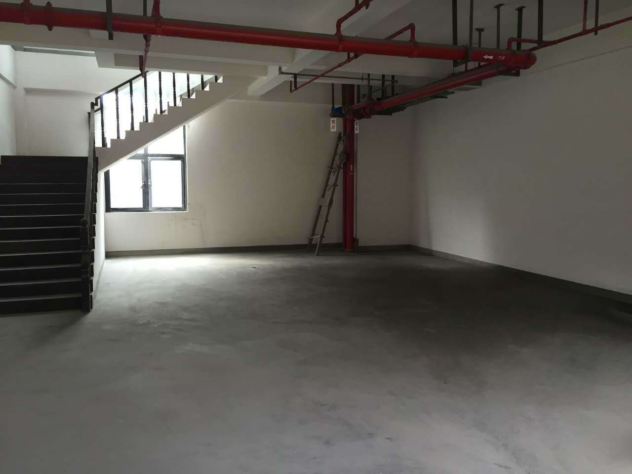 尚东区创意办公中心293平米办公室出租-租金价格4.30元/m²/天