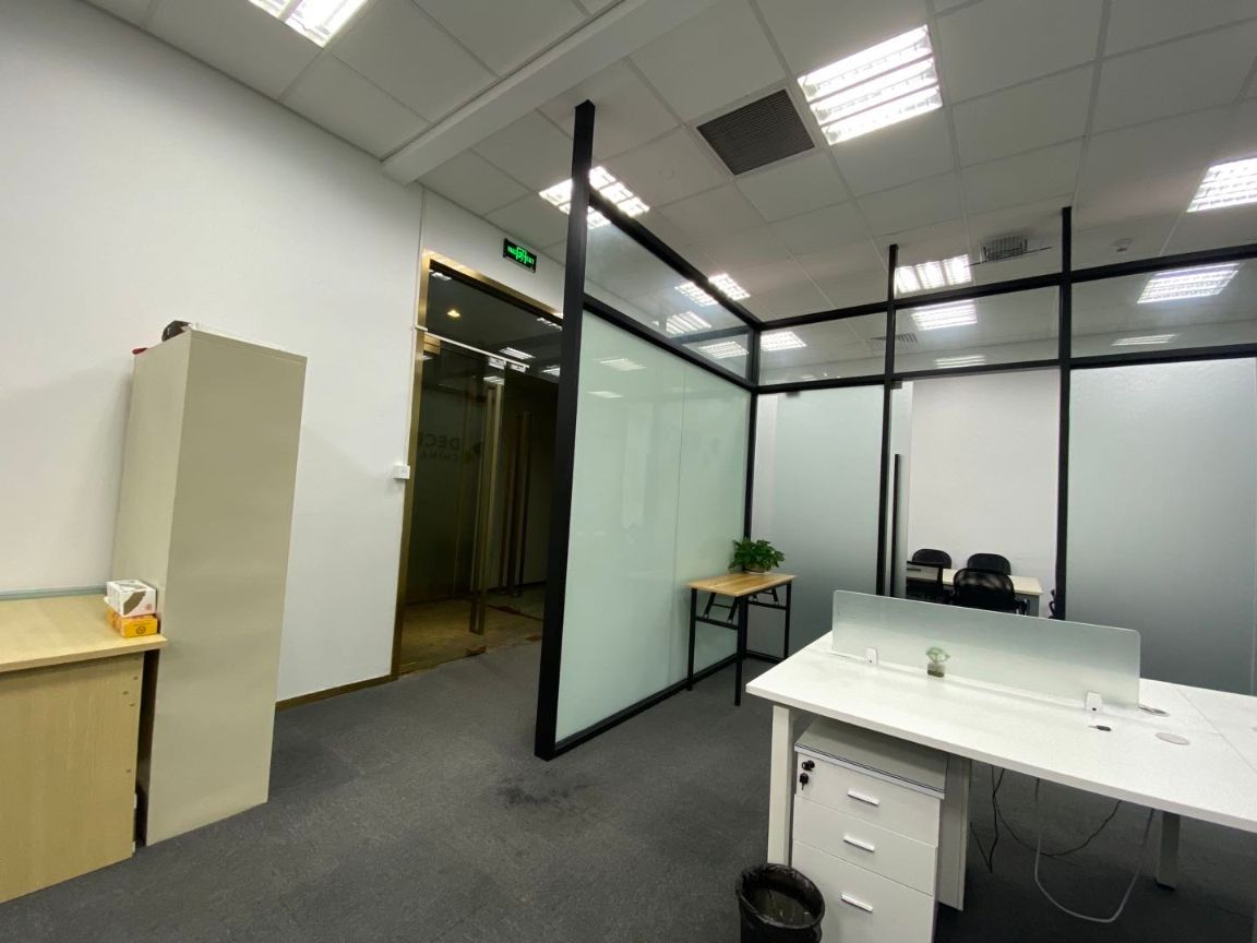 世界贸易大厦黄浦 世界贸易大厦 114平米 精装修