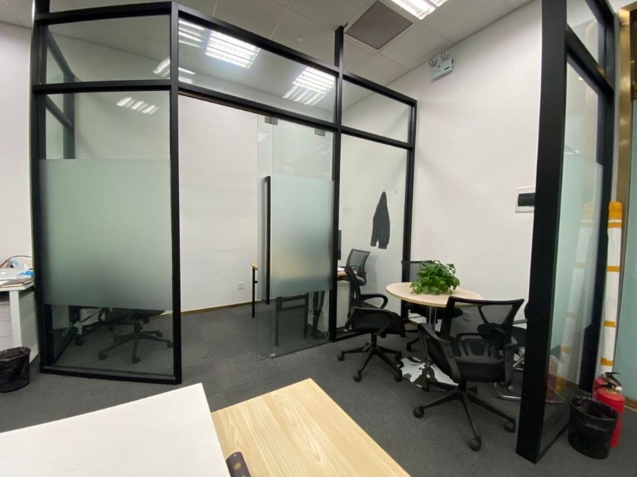 世界贸易大厦黄浦 世界贸易大厦 114平米 精装修