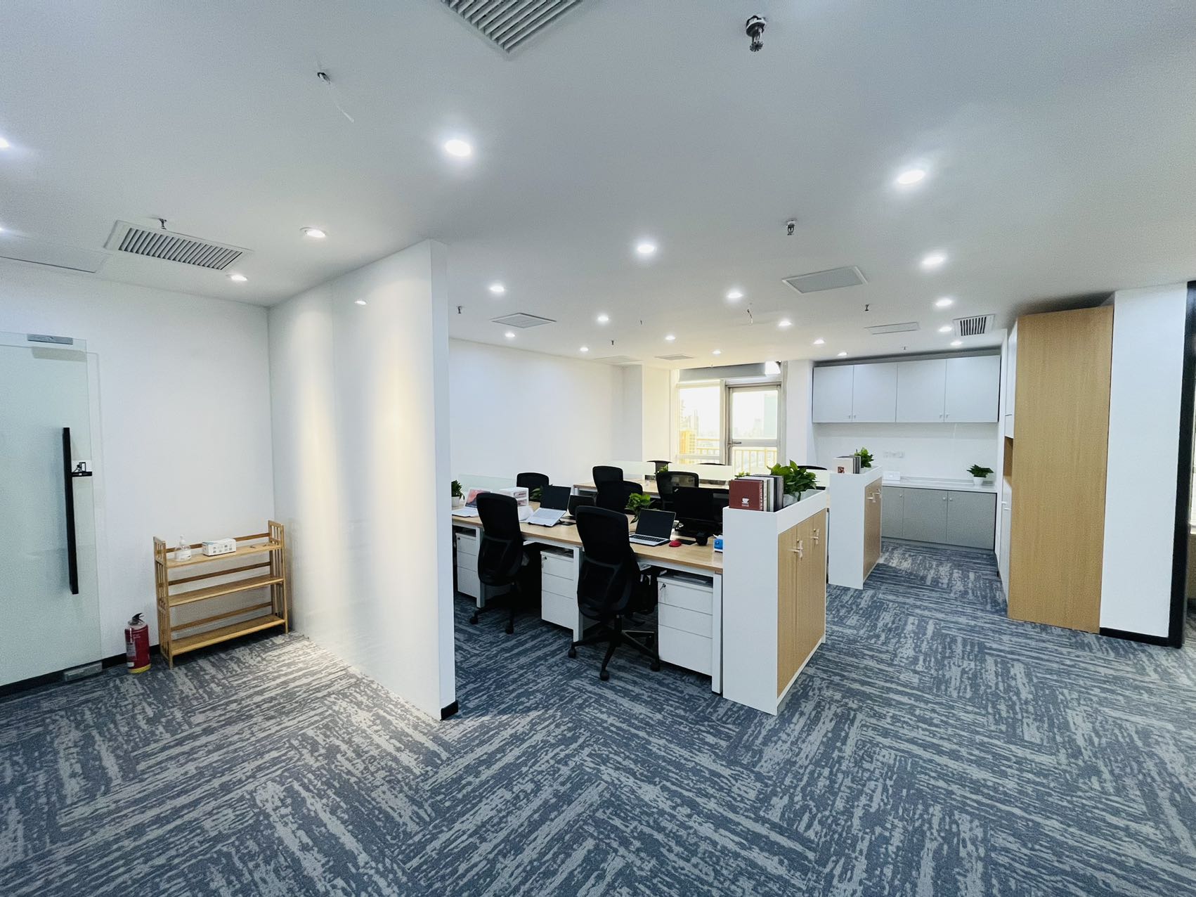 仲益大厦静安 仲益大厦 165平米 精装修