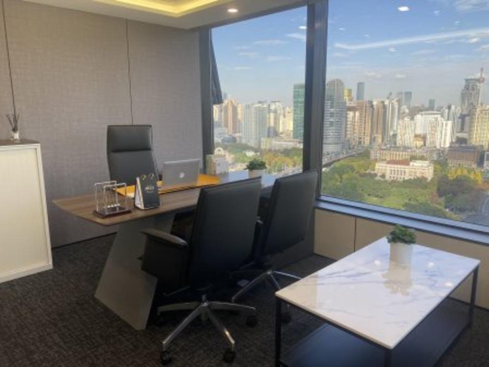 黄浦 香港新世界大厦（k11) 240平米 精装修