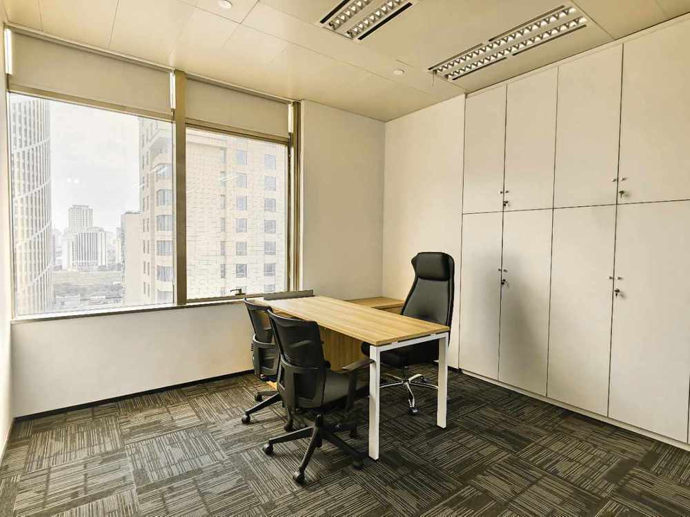 世界贸易大厦黄浦 世界贸易大厦 220平米 精装修