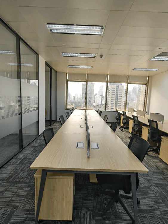 世界贸易大厦黄浦 世界贸易大厦 220平米 精装修