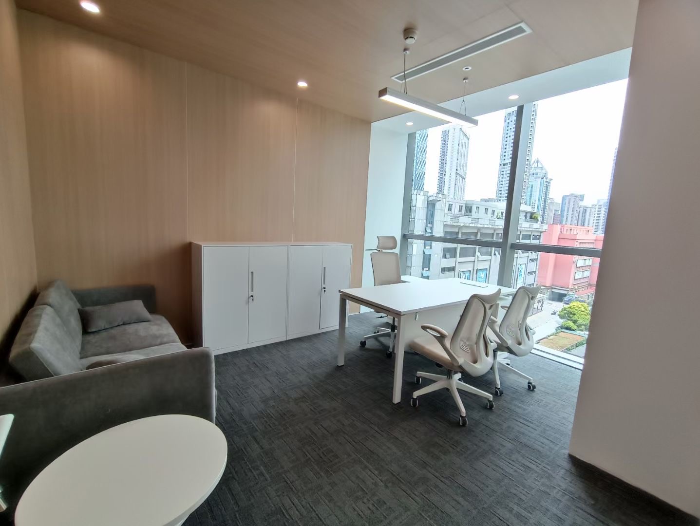 鄂尔多斯静安中心404平米办公室出租-租金价格6.30元/m²/天